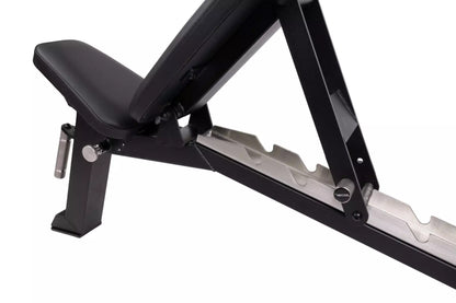 Säädettävä vinopenkki Sleek -Recoil